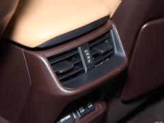 Модель 260 Excellence Edition 2020 года 2020 Model 260 Excellence Edition Фото 392 из 498