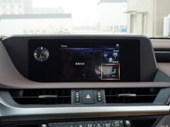 2020 300h Premium Edition 2020 300h Premium Edition Фото 188 из 498