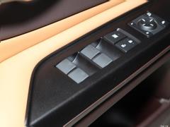 Модель 260 Excellence Edition 2020 года 2020 Model 260 Excellence Edition Фото 377 из 498