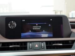 2020 300h Premium Edition 2020 300h Premium Edition Фото 191 из 498