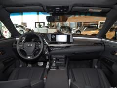 2020 260 F СПОРТ 2020 260 F SPORT Фото 1 из 204