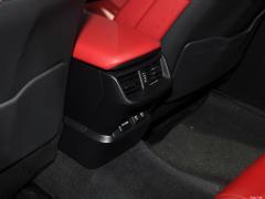 2020 260 F СПОРТ 2020 260 F SPORT Фото 143 из 204