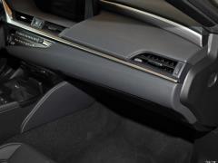 2020 260 F СПОРТ 2020 260 F SPORT Фото 34 из 204