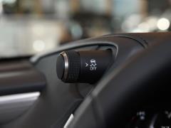 2020 260 F СПОРТ 2020 260 F SPORT Фото 15 из 204