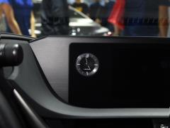 2020 260 F СПОРТ 2020 260 F SPORT Фото 51 из 204