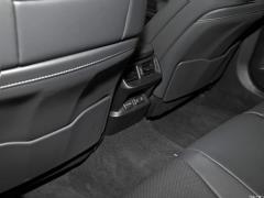 2020 260 F СПОРТ 2020 260 F SPORT Фото 112 из 204