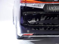2020 300h 4-х местный Royal Edition 2020 300h four-seater version Фото 24 из 30