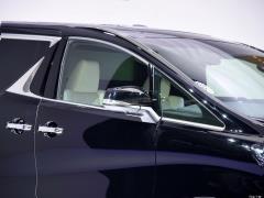 2020 300h 4-х местный Royal Edition 2020 300h four-seater version Фото 29 из 30