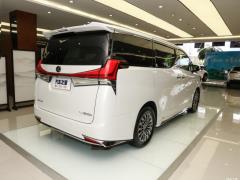 2020 300h семиместная элегантная версия 2020 300h seven-seater elegant version Фото 14 из 147