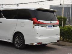 2020 300h 4-х местный Royal Edition 2020 300h four-seater version Фото 63 из 147