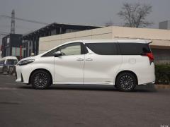Фото Lexus LM300h (H30)