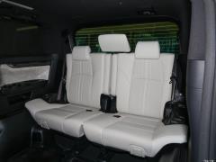 2020 300h семиместная элегантная версия 2020 300h seven-seater elegant version Фото 216 из 236