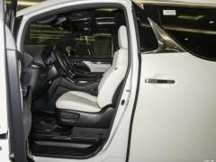 2020 300h семиместная элегантная версия 2020 300h seven-seater elegant version Фото 189 из 236