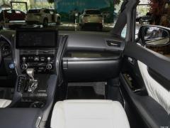 2020 300h семиместная элегантная версия 2020 300h seven-seater elegant version Фото 66 из 236