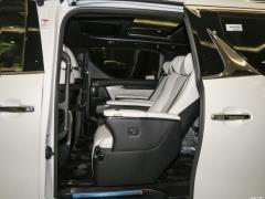 2020 300h семиместная элегантная версия 2020 300h seven-seater elegant version Фото 206 из 236