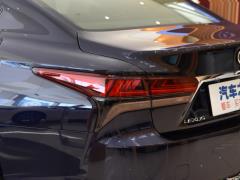 2021 год, 500-часовое издание Executive 2021 model 500h executive version Фото 32 из 44