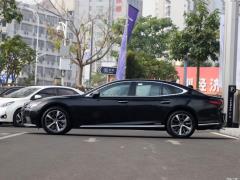 2021 500-часовое издание Excellence 2021 500h Excellence Edition Фото 4 из 78