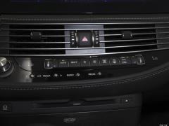 2021 500-часовой Deluxe Edition 2021 500h Deluxe Edition Фото 30 из 180