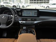 2021 модель 500h исполнительная версия 2021 model 500h executive version Фото 3 из 140