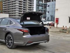 2021 год, 500-часовое издание Executive 2021 model 500h executive version Фото 138 из 140