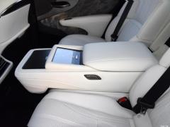 2021 год, 500-часовое издание Executive 2021 model 500h executive version Фото 89 из 124