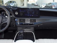 2021 модель 500h исполнительная версия 2021 model 500h executive version Фото 3 из 124