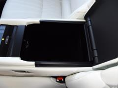 2021 год, 500-часовое издание Executive 2021 model 500h executive version Фото 90 из 124