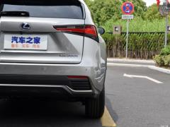 2020 300h полноприводный F SPORT кантри VI 2020 300h all-wheel drive F SPORT country VI Фото 98 из 271