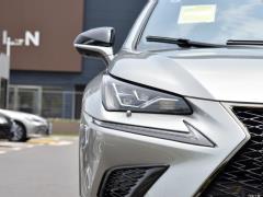 2020 300h полноприводный F SPORT кантри VI 2020 300h all-wheel drive F SPORT country VI Фото 42 из 271