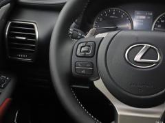 Модель 200 Front Drive Front Travel Edition National VI 2020 года 2020 Model 200 Front Drive Front Travel Edition National VI Фото 17 из 253
