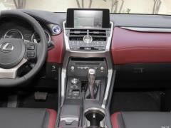 2020 300h передний привод Fengyue версия Китай VI 2020 300h front-wheel drive Fengyue version China VI Фото 3 из 91