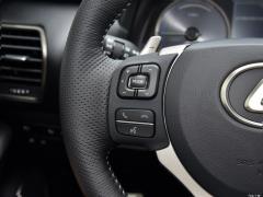 2020 300h полноприводный F SPORT кантри VI 2020 300h all-wheel drive F SPORT country VI Фото 17 из 394
