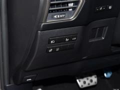 2020 300h полноприводный F SPORT кантри VI 2020 300h all-wheel drive F SPORT country VI Фото 7 из 394