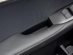 2020 300h полноприводный F SPORT кантри VI 2020 300h all-wheel drive F SPORT country VI Фото 205 из 394