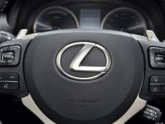 2020 300h полноприводный F SPORT кантри VI 2020 300h all-wheel drive F SPORT country VI Фото 19 из 394