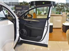 Модель 200 Front Drive Front Travel Edition National VI 2020 года 2020 Model 200 Front Drive Front Travel Edition National VI Фото 328 из 394