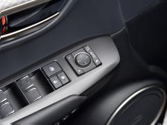 2020 300h полноприводный F SPORT кантри VI 2020 300h all-wheel drive F SPORT country VI Фото 202 из 394