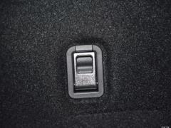 Модель 200 Front Drive Front Travel Edition National VI 2020 года 2020 Model 200 Front Drive Front Travel Edition National VI Фото 349 из 394