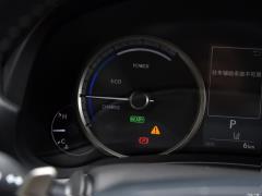 2020 300h полноприводный F SPORT кантри VI 2020 300h all-wheel drive F SPORT country VI Фото 11 из 394