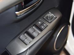 Модель 200 Front Drive Front Travel Edition National VI 2020 года 2020 Model 200 Front Drive Front Travel Edition National VI Фото 304 из 394