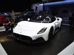 Стандартная версия 2020 3.0T 2020 3.0T Standard Edition Фото 1 из 81