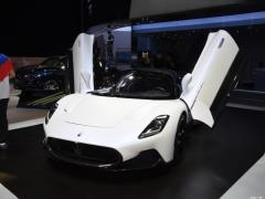 Стандартная версия 2020 3.0T 2020 3.0T Standard Edition Фото 8 из 81
