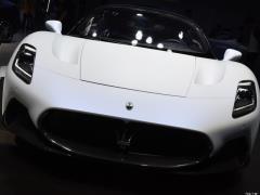 Стандартная версия 2020 3.0T 2020 3.0T Standard Edition Фото 17 из 81