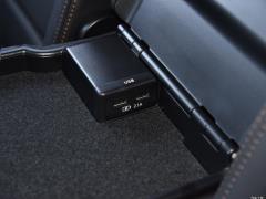 Флагман с автоматическим полным приводом 2.5L 2020 года 2020 2.5L automatic four-wheel drive flagship Фото 1300 из 1350