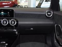 Охотничий спорткар CLA 200 2020 года выпуска 2020 CLA 200 hunting sports car Фото 180 из 565