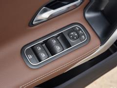 Охотничий спорткар CLA 260 4MATIC 2020 года выпуска 2020 CLA 260 4MATIC hunting sports car Фото 164 из 256