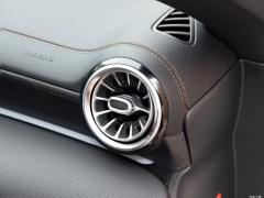 Охотничий спорткар CLA 260 4MATIC 2020 года выпуска 2020 CLA 260 4MATIC hunting sports car Фото 79 из 256