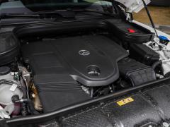 Модель 2021 GLS 450 4MATIC 2021 GLS 450 4MATIC Fashion Model Фото 11 из 67