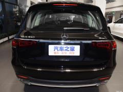 Модель 2021 GLS 450 4MATIC 2021 GLS 450 4MATIC Fashion Model Фото 17 из 169
