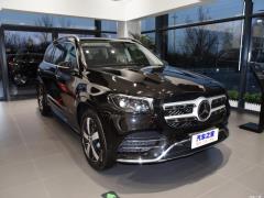 Модель 2021 GLS 450 4MATIC 2021 GLS 450 4MATIC Fashion Model Фото 15 из 169